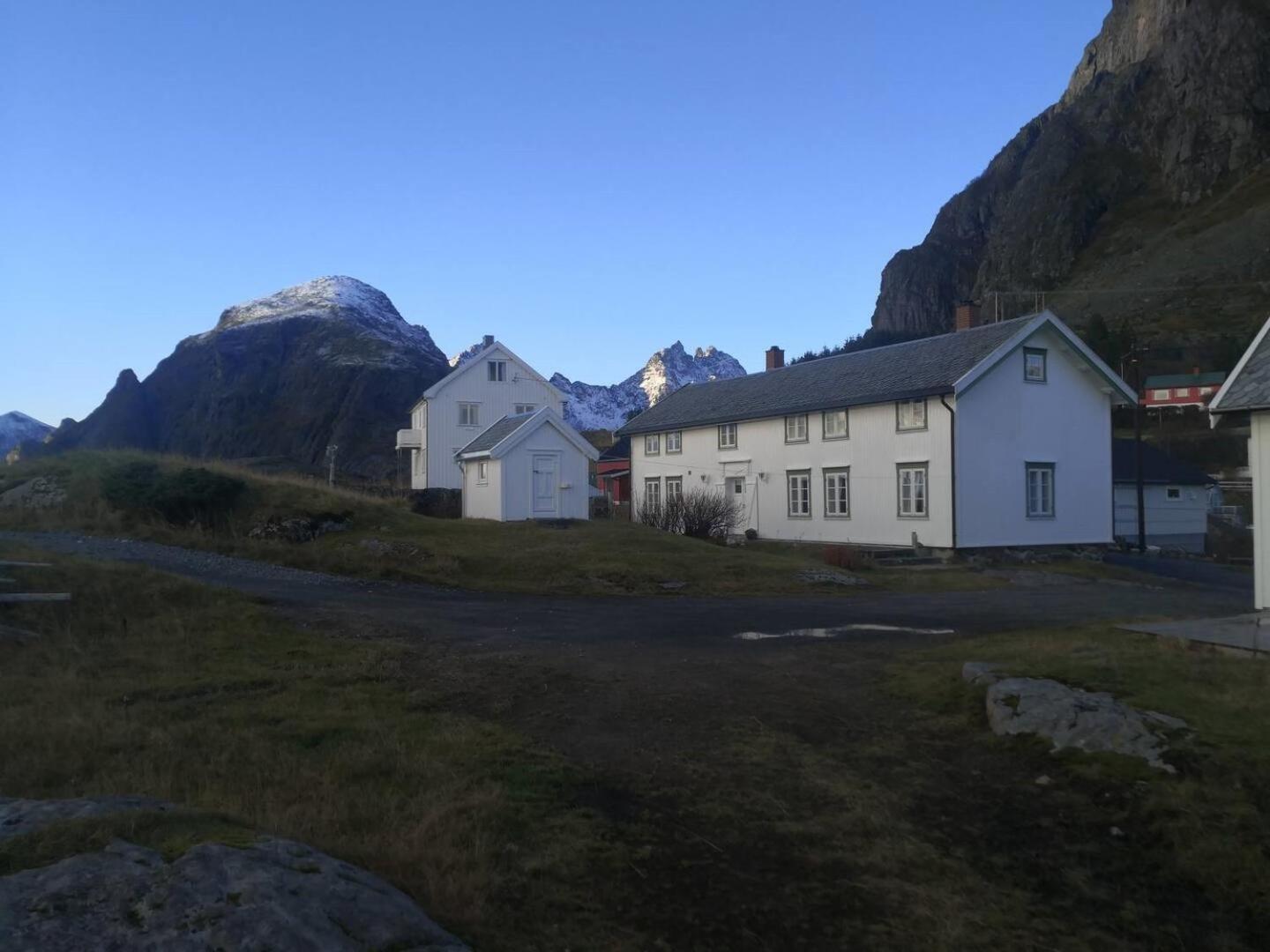 Vila House With Amazing View & Location In Tind Sørvågen Exteriér fotografie