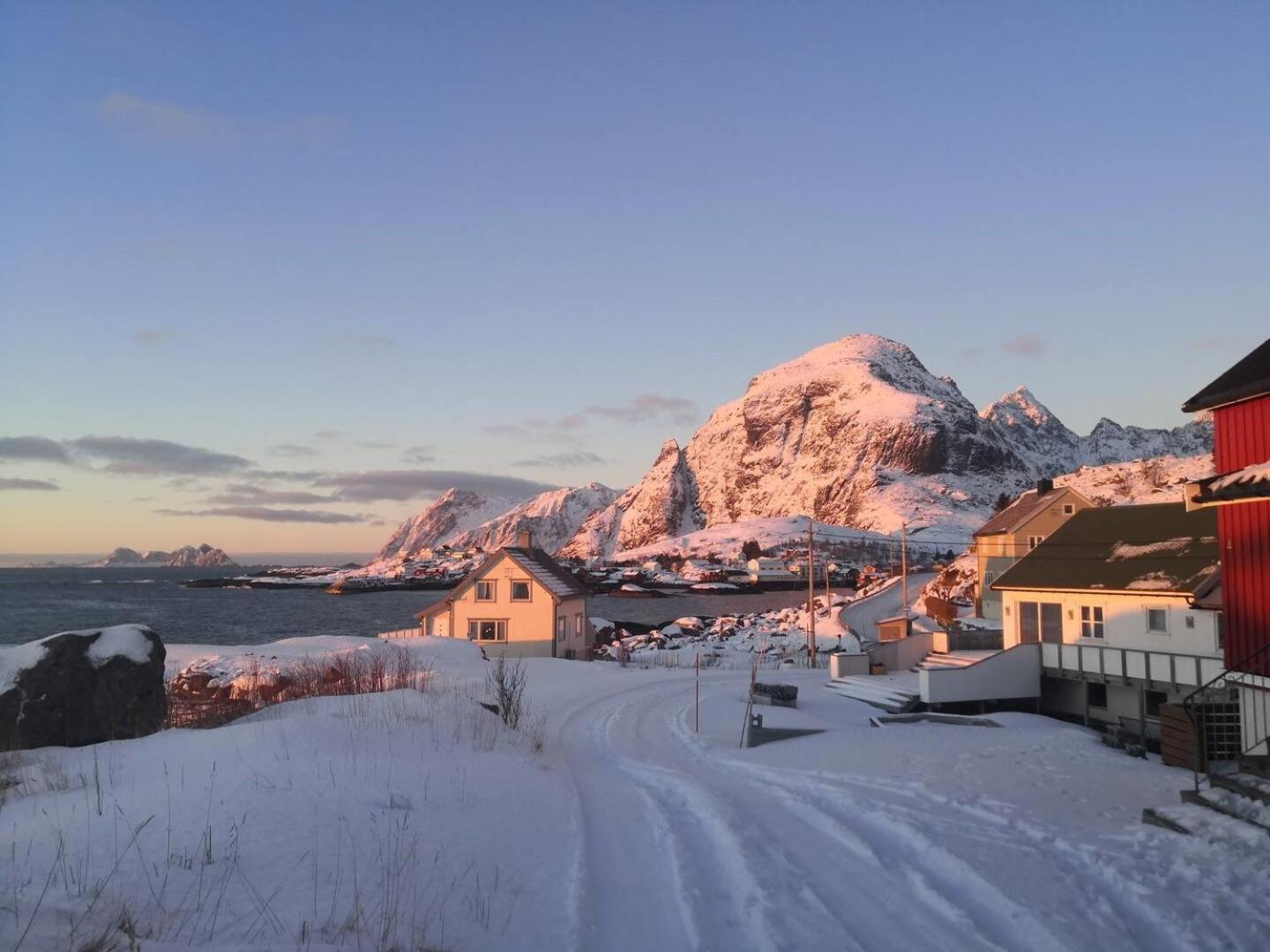 Vila House With Amazing View & Location In Tind Sørvågen Exteriér fotografie
