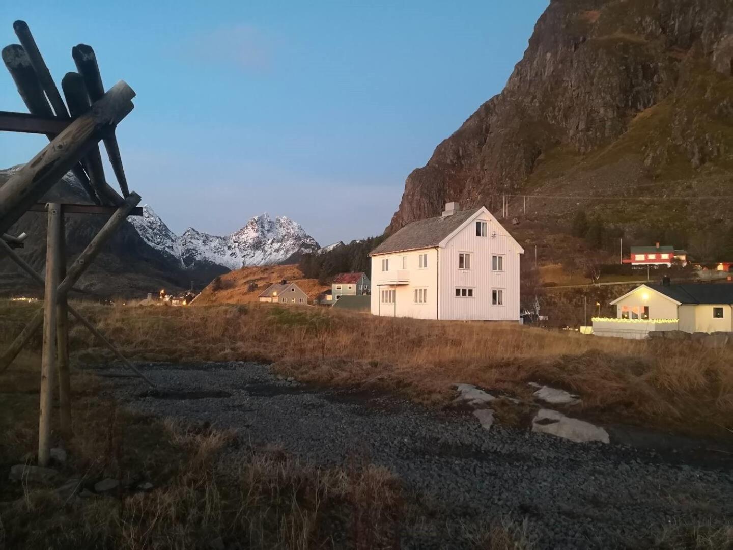 Vila House With Amazing View & Location In Tind Sørvågen Exteriér fotografie